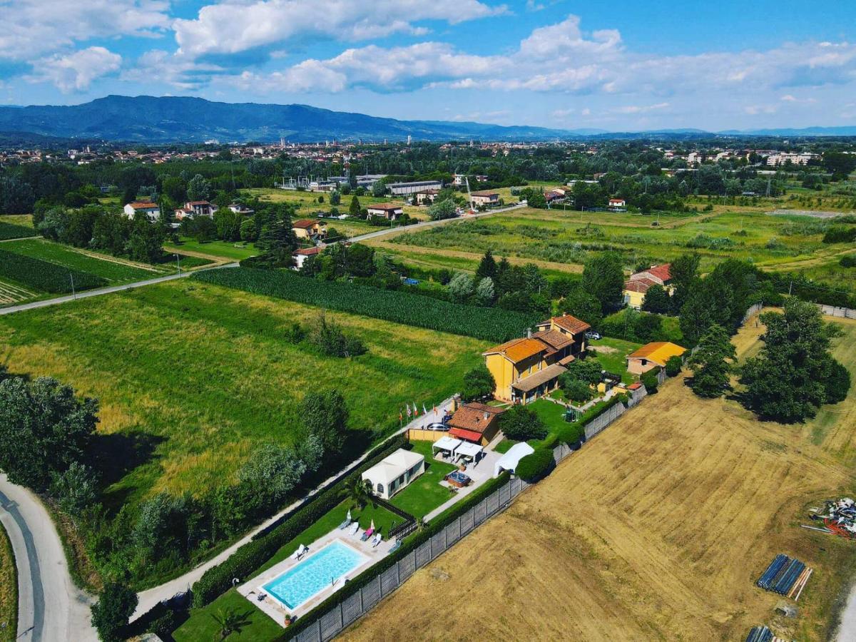 Agriturismo La Conte Lucca Bagian luar foto
